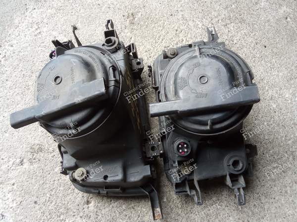 Rechte und linke Optik - AUDI 80/90 (B3/B4) - 1307022101 (G) / 1307022102 (D)- 1