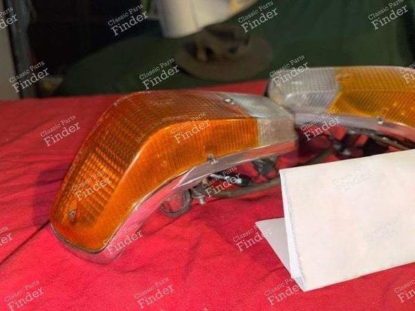 Pair of front turn signals/parking lights - PEUGEOT 504 Coupé / Cabriolet - 429G / 429D- 7