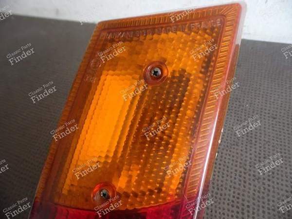 RIGHT REAR LIGHT - RENAULT 5 / 7 (R5 / Siete) - 913D- 1