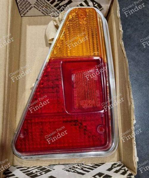 Cabochon right rear light 204 / 304 Break - PEUGEOT 204 - 619 D- 0