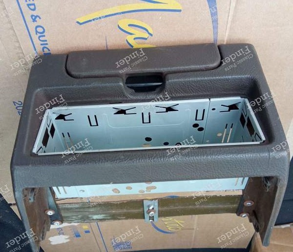 Console radio + cendrier Série 1 - CITROËN CX - 0