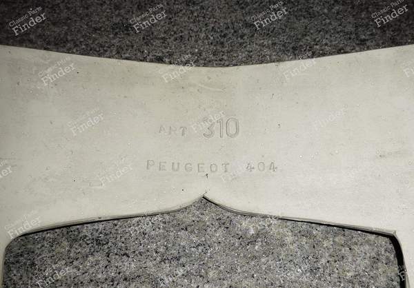 Radiator grille for winter operation - PEUGEOT 404 - 3