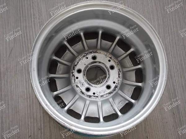 JANTE MERCEDES W107 / W116 / W123 / W126 - MERCEDES BENZ SL (R107) - 1264002102- 3