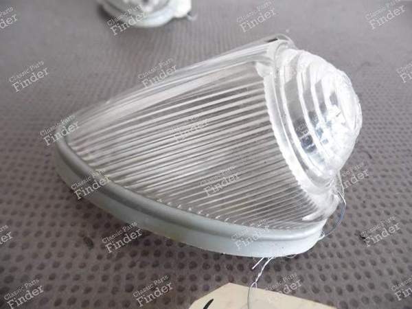 BLINKENDER CABOCHON / NACHTLICHT - RENAULT Estafette / Hi-boy / Petit-Panel - 3101- 8