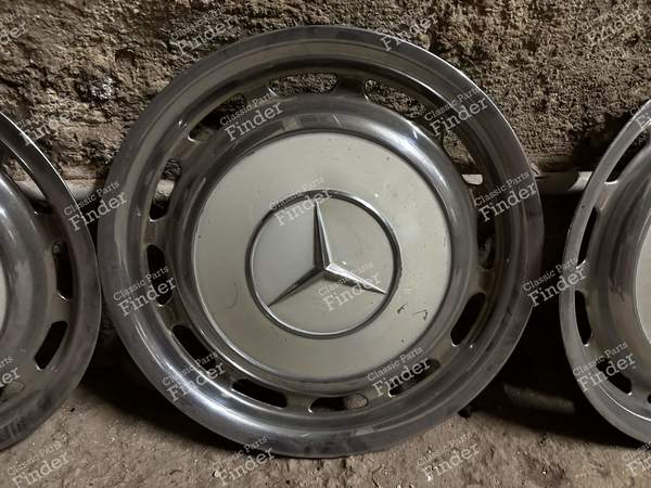 3 hubcaps NOS - MERCEDES BENZ W108 / W109 - 1154010324- 3
