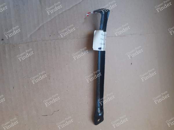 Left front fender bar/fitting - NISSAN Bluebird (U11) - 6381501E30- 1