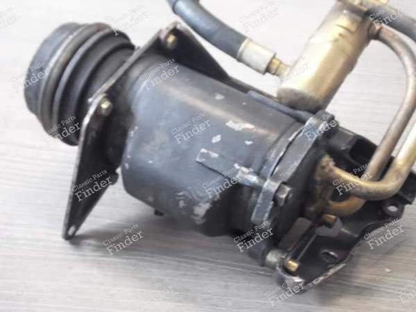 AIR-CONDITIONING COMPRESSOR - MERCEDES BENZ S (W116) - 1131236- 6