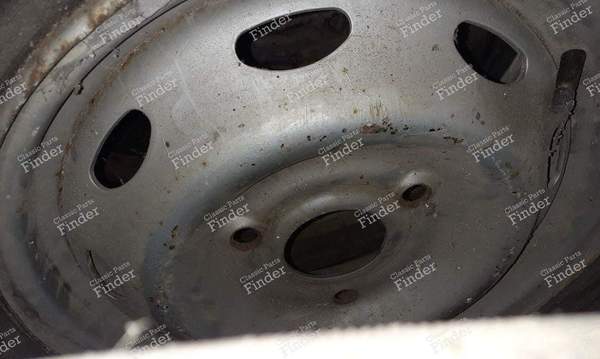 13-Zoll-Rad - PEUGEOT 305 - 2