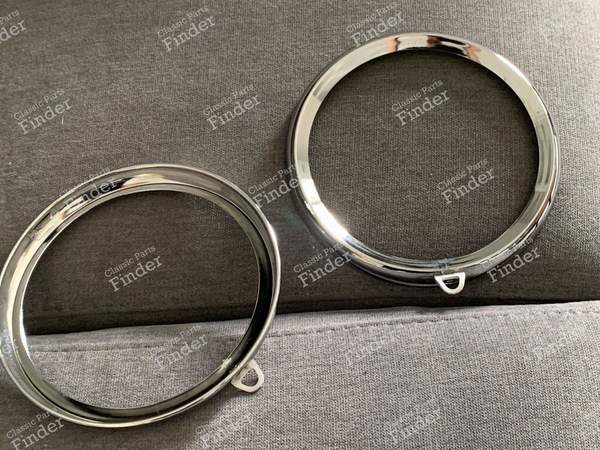 Umrandungen von Scheinwerfern - RENAULT Dauphine / Ondine - 1