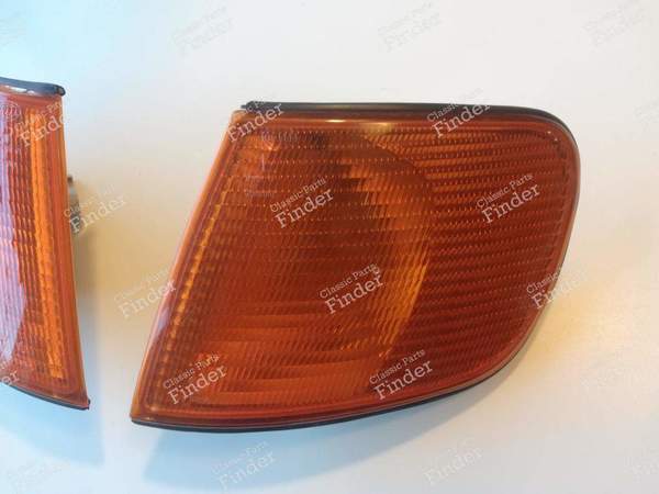 Paire de feux clignotants - AUDI 100/A6 (C4) - 137983 (L) / 137984 (R)- 1