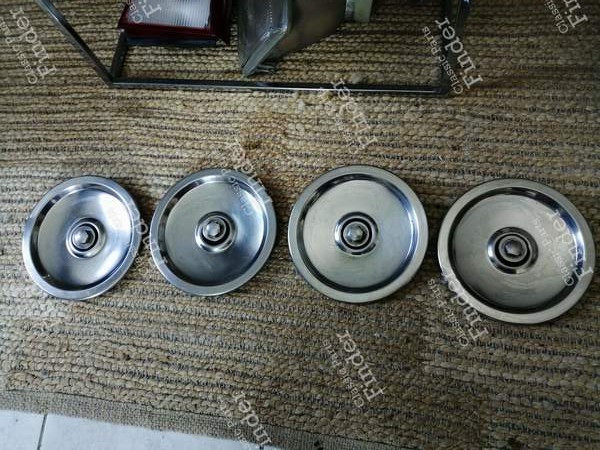 Petits enjoliveurs chromés - CITROËN CX - 0