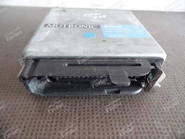 CALCULATEUR MOTRONIC 0261200042 / 12141276201 BMW 525e E28 - BMW 5 (E28) - 1276201- 2