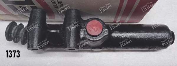 Clutch transmitter W108/111/114/115/116/R107 - MERCEDES BENZ W108 / W109 - 1373- 0