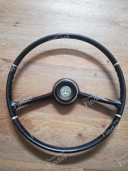 Black Gordini steering wheel - RENAULT Dauphine / Ondine - 4570- 0