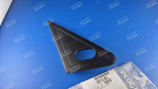 Zierblende für den linken Außenspiegel - PEUGEOT 205 - 9013.83- 0