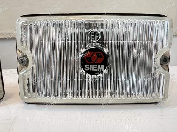 Paire de feux antibrouillard - PEUGEOT 205 - 9993- 3