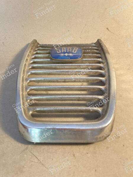 Original Radiator Grill (1969–1974) - SAAB 95 - 1