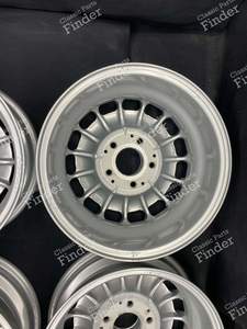 Original Baroque wheels for W123 5.5Jx14 ET30 1234001702 - MERCEDES BENZ W123 - 1234001702- thumb-7