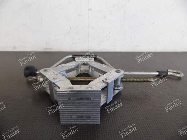 PORSCHE 911, BOXSTER & CAYMAN JACK 1997-2016 - PORSCHE 911 (996) - : 00072171105 ou 99672121100. Equivalentes à 0007217100, 00072171104, 00072171103 et 0007217102.- 3