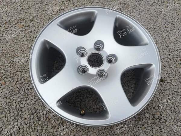 Leichtmetallfelge - AUDI A4 (B5) - Tornillos - 8D0 601 025C- 0