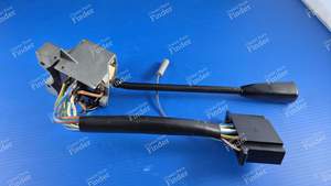 Commodo des Blinkers - FORD Escort (MK1) - 70AB-13335-3A3- thumb-3