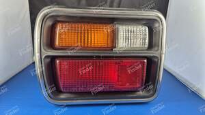 Complete left taillight assembly - DATSUN Cherry F-II (F10)