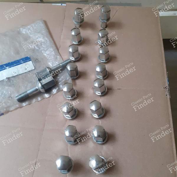 Original wheel bolts for 'Gullideckel' rims - W201 & W124 - MERCEDES BENZ 190 (W201) - 1