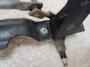 Motor und Mechanismus der Scheibenwischer - PEUGEOT 505 - thumb-3