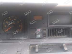 Uhr + 4 Radkappen + Rechter Schweller - RENAULT 21 (R21) - thumb-1