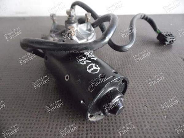 WIPER MOTOR - MERCEDES BENZ SL (R129) - Mercedes A1298202242 Bosch 0390241412CDP- 3