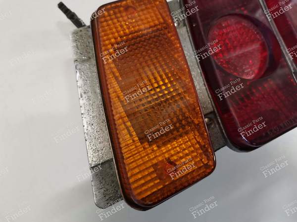 2 Rückleuchten - Serie 1 - PEUGEOT 504 Coupé / Cabriolet - 629D / 629G- 6