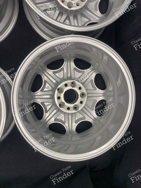 Jantes en alliage à 8 trous 8Jx16 ET34 - MERCEDES BENZ SL (R129) - 1294010802- 8