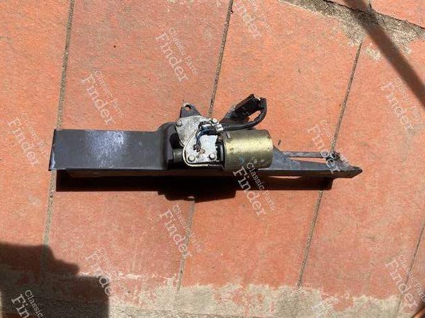 Wiper motor on bracket - CITROËN 2CV - 0