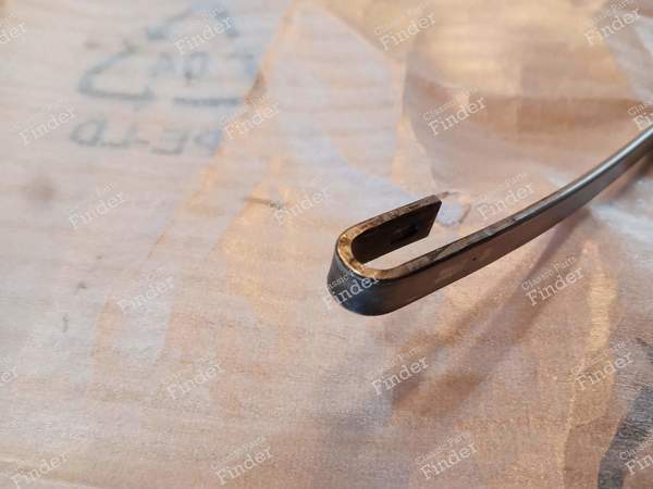 Windshield Wiper Arm Right - MERCEDES BENZ /8 (W114 / W115) - A1158201444- 4