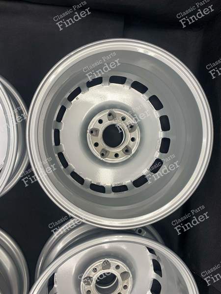 Original 'Gullideckel' Leichtmetallfelgen 6.5Jx15 ET48 - MERCEDES BENZ E (W124) - 1244010802- 7