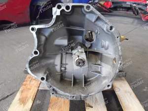 BOITE DE VITESSE "QK" 016300045C PORSCHE 944 - PORSCHE 944 - 016300045C- thumb-3