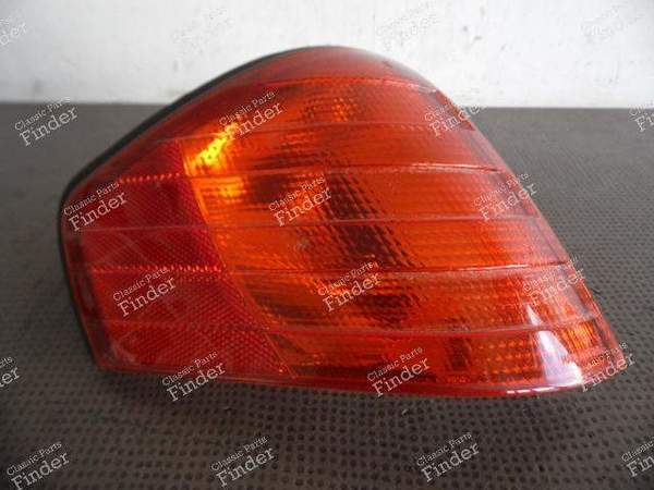 RIGHT TURN SIGNAL - MERCEDES BENZ SL (R129) - Bosch: 1305231911 / A1298260143- 0