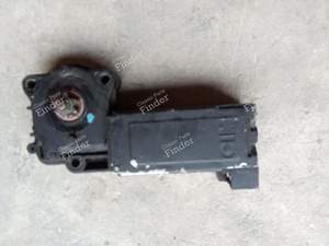 Moteur lève vitre gauche Série 2 pour CITROËN CX