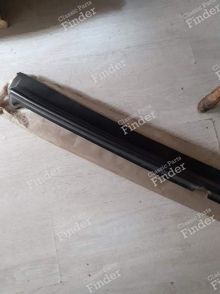 Becquet arriere - RENAULT 18 (R18) - 304500- 2