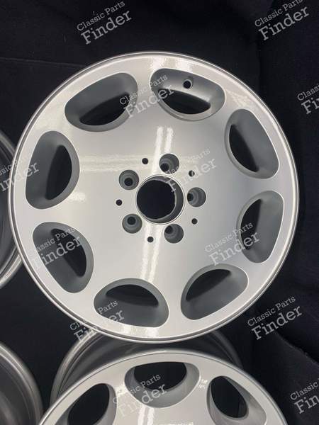 Jantes en alliage à 8 trous 8Jx16 ET34 - MERCEDES BENZ SL (R129) - 1294010802- 2