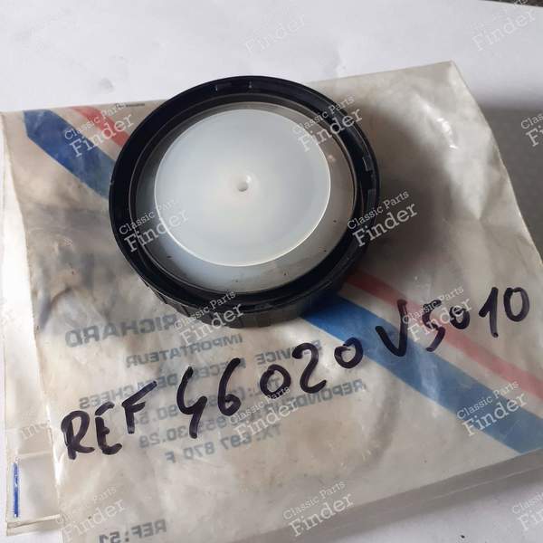 Brake fluid cap - NISSAN Laurel (C32) - 4602058E21.46020v5010- 1