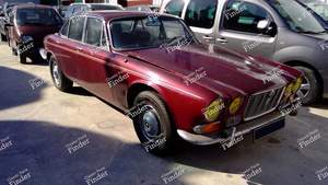 Jaguar XJ6 PHASE I engine : 4.2 L 6 cylinders from 1969 - JAGUAR XJ (Serie 1 / Serie 2 / Serie 3) - thumb-4