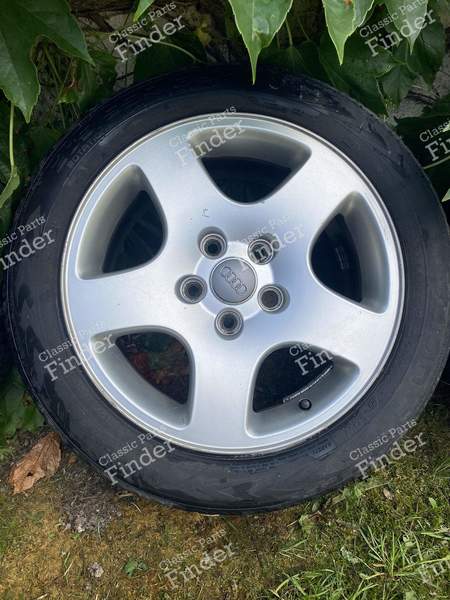OEM Audi 'Tornillos' wheels - AUDI A4 (B5) - 8D0 601 025C- 3