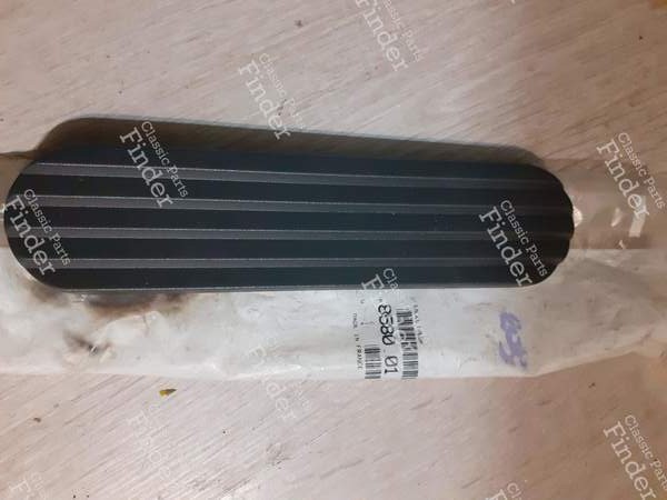 Enjoliveur de custode - Version 3 portes - PEUGEOT 205 - 8580.01- 0