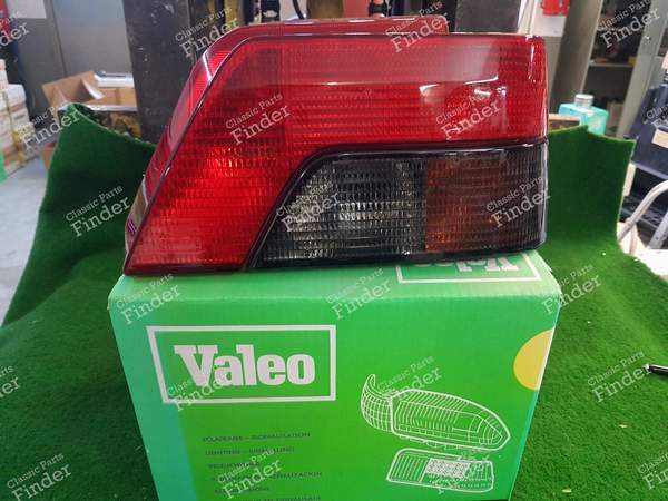 Rücklicht rechts - PEUGEOT 309 - 084284- 0