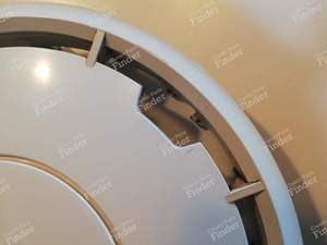 Saturne' white hubcap - RENAULT 9 / Alliance / Broadway / 11 / Encore (R9 / R11) - 7700731677- thumb-4