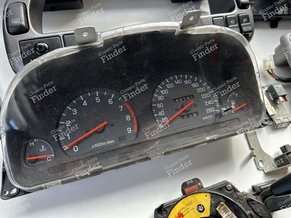 GT version meter - SUBARU Impreza - 0