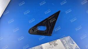 Zierblende für den linken Außenspiegel - PEUGEOT 205 - 9013.83- thumb-2