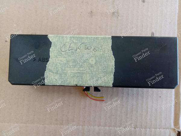 Fuse box - MERCEDES BENZ C (W202) - A0005400072- 1