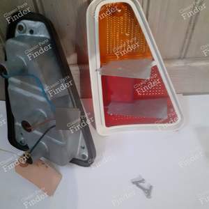 Right rear light 204 - 304 station wagon - PEUGEOT 304 - 435D- thumb-2